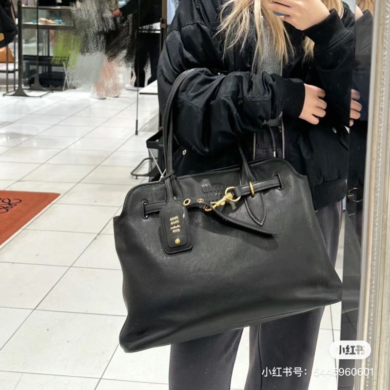 Miu Miu Tote Bags